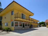 แทรเวิลลอดจ์ บายวินด์แฮม เบรอา