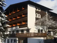 Das Hohe Salve Sportresort, 4 Sterne Superior - Pools