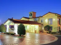 Motel 6 North Little Rock, AR - McCain Hotels near Academy Sports + Outdoors