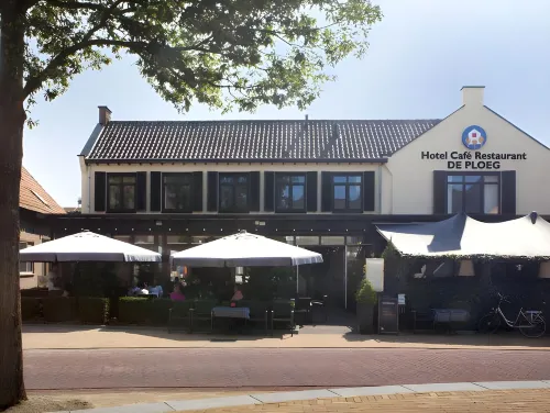 Hotel Café Restaurant de Ploeg - 3-Star