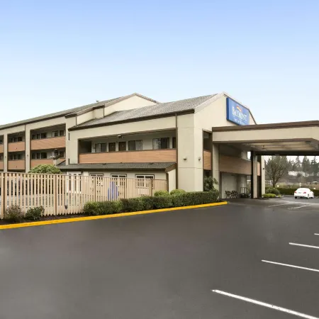 Baymont by Wyndham Seattle/Kirkland WA