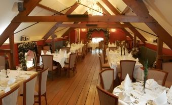The Barns Hotel