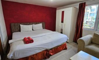 RedDoorz Plus Near Mall Kelapa Gading