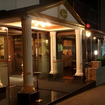 Ankara Gold Hotel Отели рядом с достопримечательностью «Посольство США»