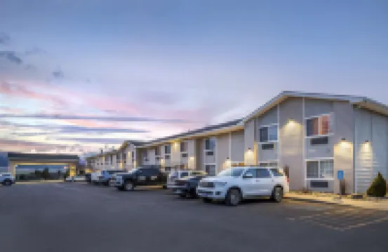 SureStay Plus Hotel by Best Western Enterprise 約瑟夫酒店