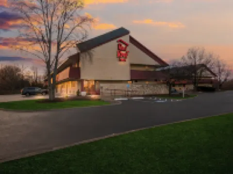 Red Roof Inn Enfield Hotels in Enfield