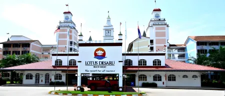 Residenz Apartments @ Lotus Desaru Resort Отели рядом с достопримечательностью «Kota Tinggi Firefly Park»