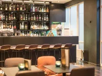 Motel One Hamburg-Altona Hotels near HSV Museum