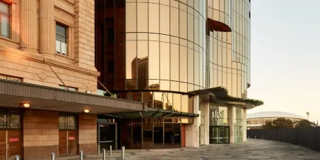 Eos by SkyCity