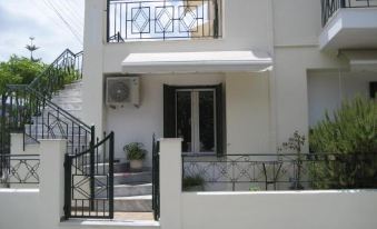 Nostalgia Apartment A in Sami 50 Metres from the Sea