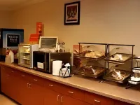 SureStay Plus by Best Western Fenton - breakfast