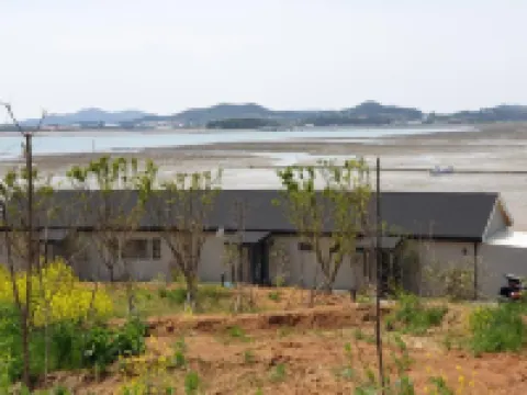 Muan Paradise Pension Hotéis em Muan