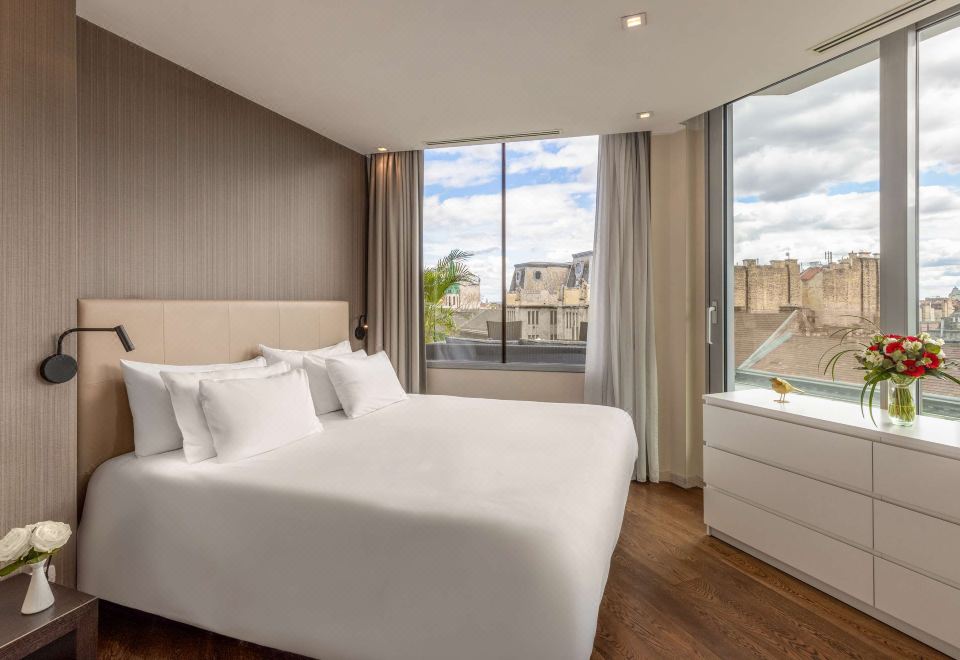 3. NH 컬렉션 부..