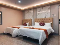 Emmie Hotel