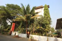 Geetanjali St公交站旁飯店 Kharghar Railway Station附近的飯店