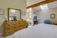 Wintergreen Resort Vacation Rental w/ Pool Access! - balcón