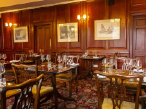 克尼波奇酒店 奧本酒店