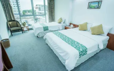 Vasu Hotel Hotels near Mahasarakham Methodist Church