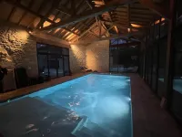 Gîte l'Etable - Domaine Lassalle Saint-créac - Swimmingpools