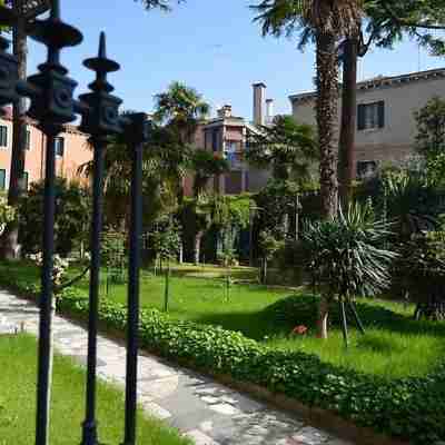 Hotel Gabrielli - Starhotels Collection Hotel Exterior