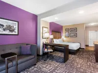 La Quinta Inn & Suites by Wyndham Monahans Hotels in Ward County