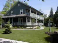 WeatherPine Inn