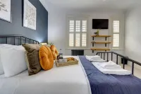 Host & Stay - York Street