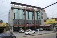 Hotel Chopra Residency Hotels near Kashmir Shopping Market