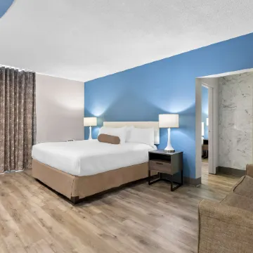 SureStay Plus by Best Western Windsor