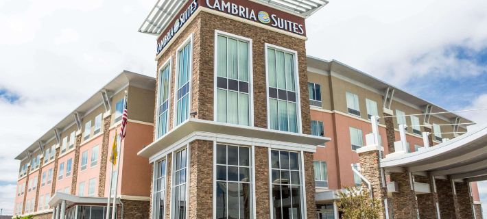 Cambria Hotel Rapid City Near Mount Rushmore Отели в г. Пеннингтон Каунти