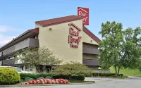 Red Roof Inn Louisville Expo Airport Hotels in 