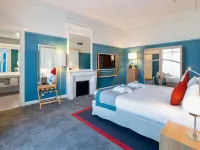 Hôtel Mercure Lyon Centre Château Perrache Hotels in Lyon