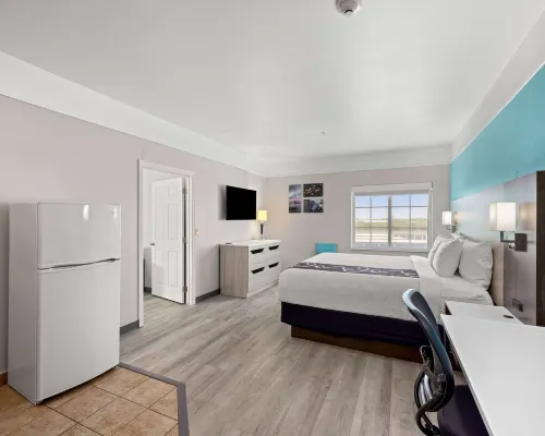 La Quinta Inn & Suites by Wyndham Raymondville Hotels in Willacy County