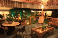 Hotel Coral Beach - Parking