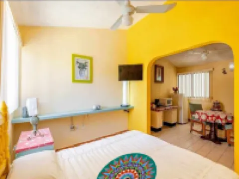 Nice and Cozy Studio Very Close to the Boardwalk and the Beach