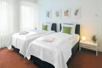 Hotel Kleiner Markt Отели в г. Саарлуис