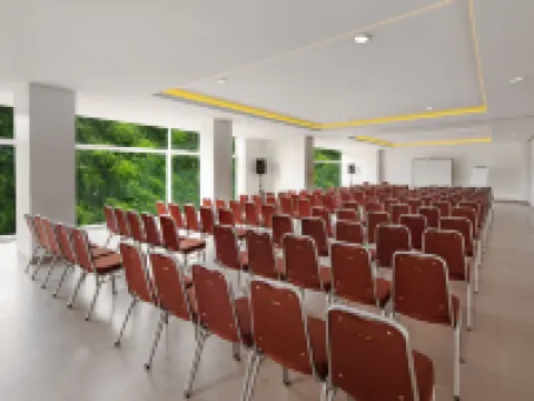 Amaris Hotel Pakuan Bogor Hotels in Bogor City