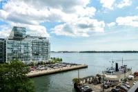 The Westin Harbour Castle, Toronto - Romantic