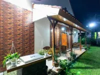 Belgareti Modern Ethnic House Cipanas Puncak Hotels in Pacet