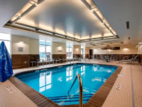 Fairfield Inn & Suites Duluth Waterfront Hotels in Duluth