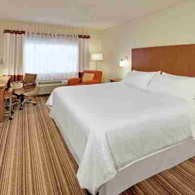 Four Points by Sheraton Cambridge Kitchener, Ontario Rooms