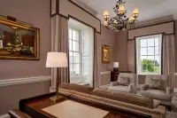 The Langley, a Luxury Collection Hotel, Buckinghamshire Hotel a 