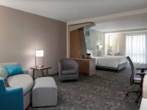 Courtyard Cincinnati Mason Hotels in Mason