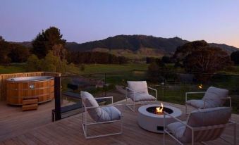 Blackwood Luxury Hideaway