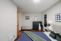 Mt Baker Rim Cabin 24 - Hot Tub, WIFI, Air Conditioning, Sleeps 8