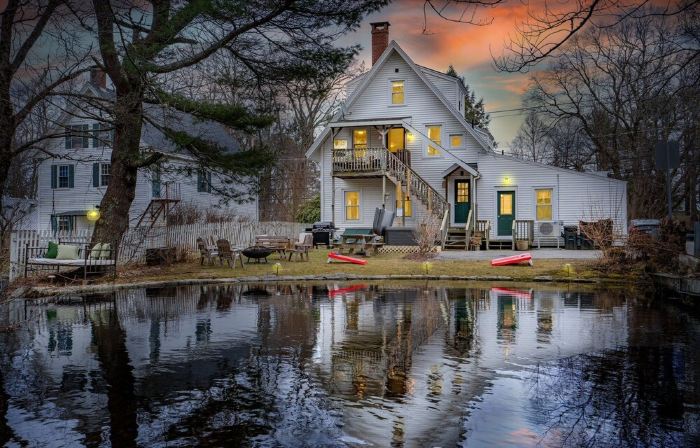Acadia Historic Home with Hot Tub and Game Room