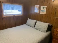 Walking distance to beaches and downtown