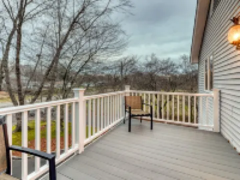 Comfortable Orchard Oasis in wine country on Long Islands beautiful North Fork! Hotéis em Riverhead