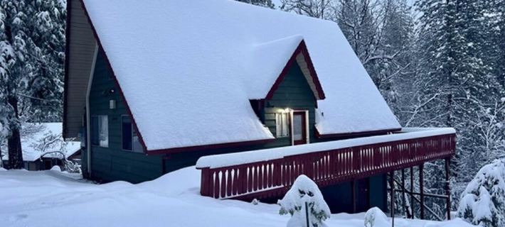The Cozy Cub: Air Conditioning, Dog Friendly, Pool Table, Private Lakes in Bls Hotéis em Arnold
