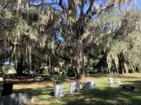 Palmetto Cottage-1930’s Florida Cottage Hotels near Grand Lake Golf Course